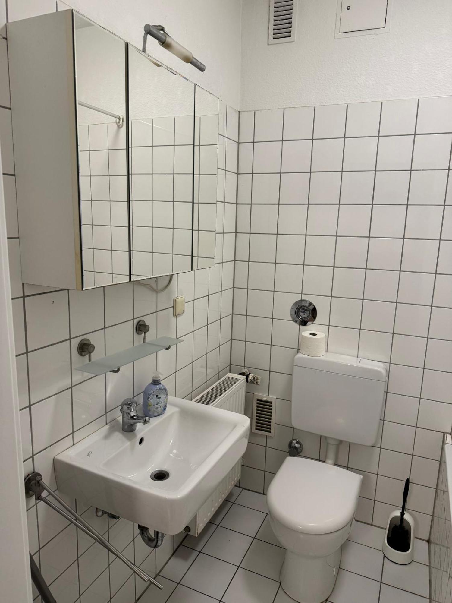 Aparthouse Graf-Adolf Дюселдорф Екстериор снимка