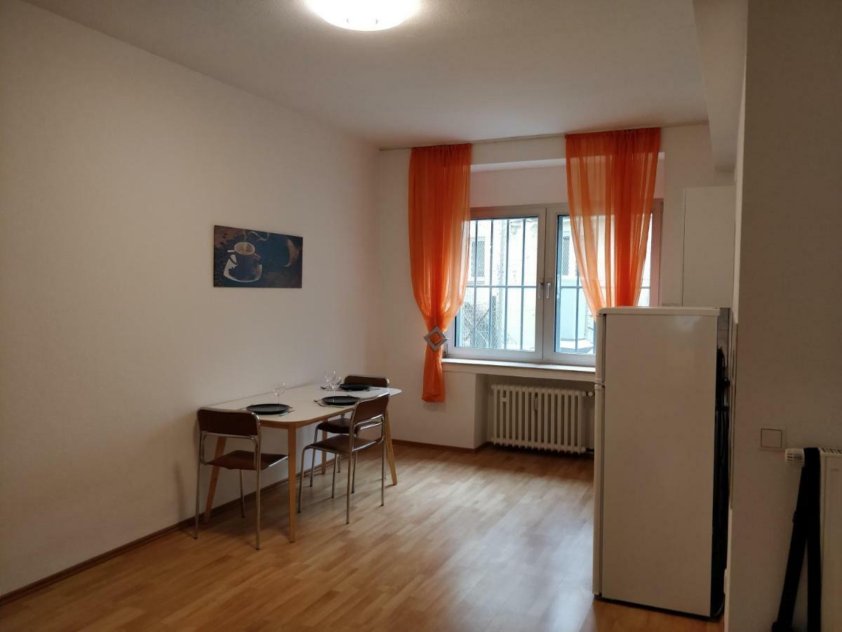 Aparthouse Graf-Adolf Дюселдорф Екстериор снимка